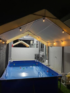 Altizat Homestay - Pool ا Bbq ا Netflix ا Wifi